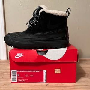 WOMENS NIKE WOODSIDE CHUKKA 2 LEATHER BOOTS